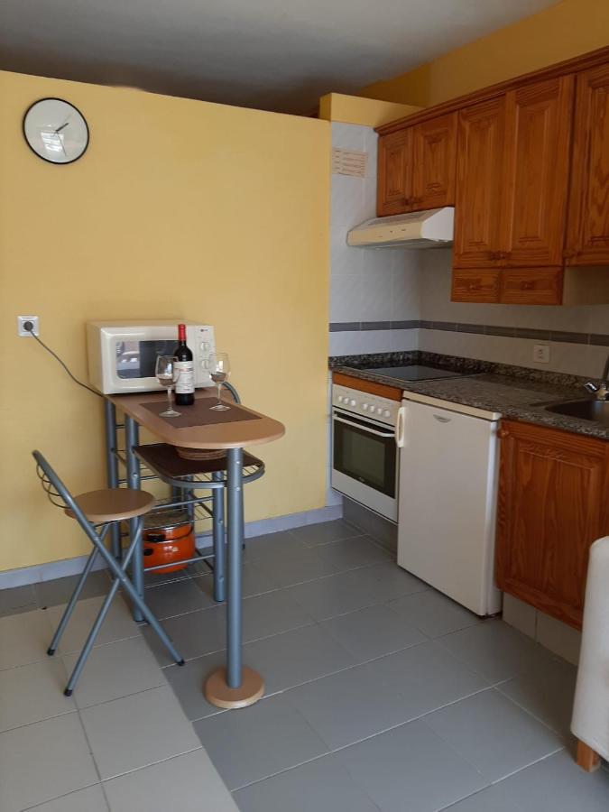 Spacious House With Sea Views And Pool 阿德耶 外观 照片