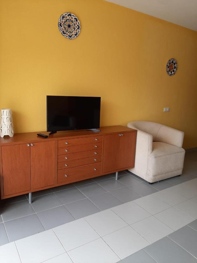 Spacious House With Sea Views And Pool 阿德耶 外观 照片